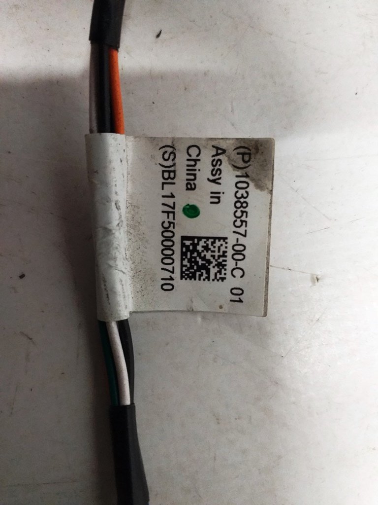 11 Люк зарядного порту з електроприводом Tesla model S REST, Tesla model X 1042766-96-H